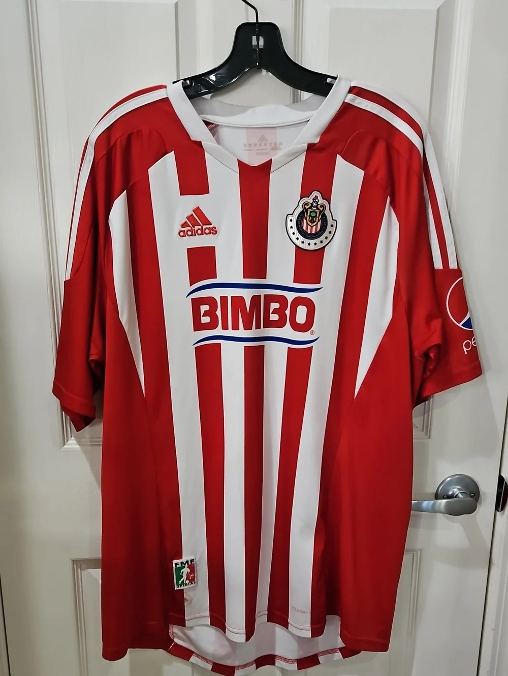 Adidas Chivas Red and White Striped Soccer Jersey Size XL - Picture 1 of 15